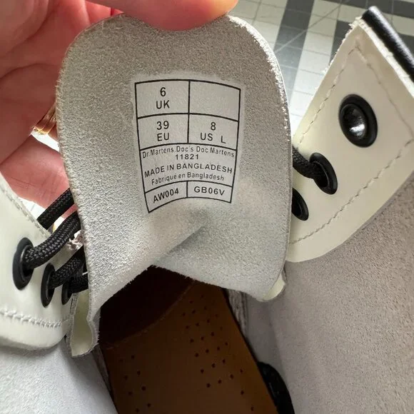 DR MARTENS White Leather 8-Eye Platform Combat Boots Shoes Size 8 - Picture 4 of 13